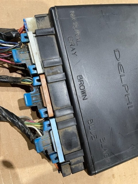 03 04 Chevrolet GMC DURAMAX LB7 6.6 BODY CONTROL MODULE BCM 15198115
