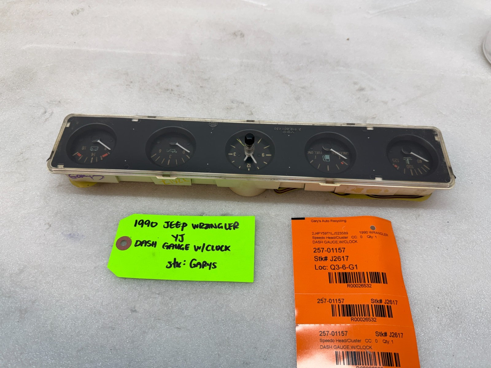 87-91 JEEP WRANGLER YJ OEM METRIC CENTER GAUGE CLUSTER CLOCK