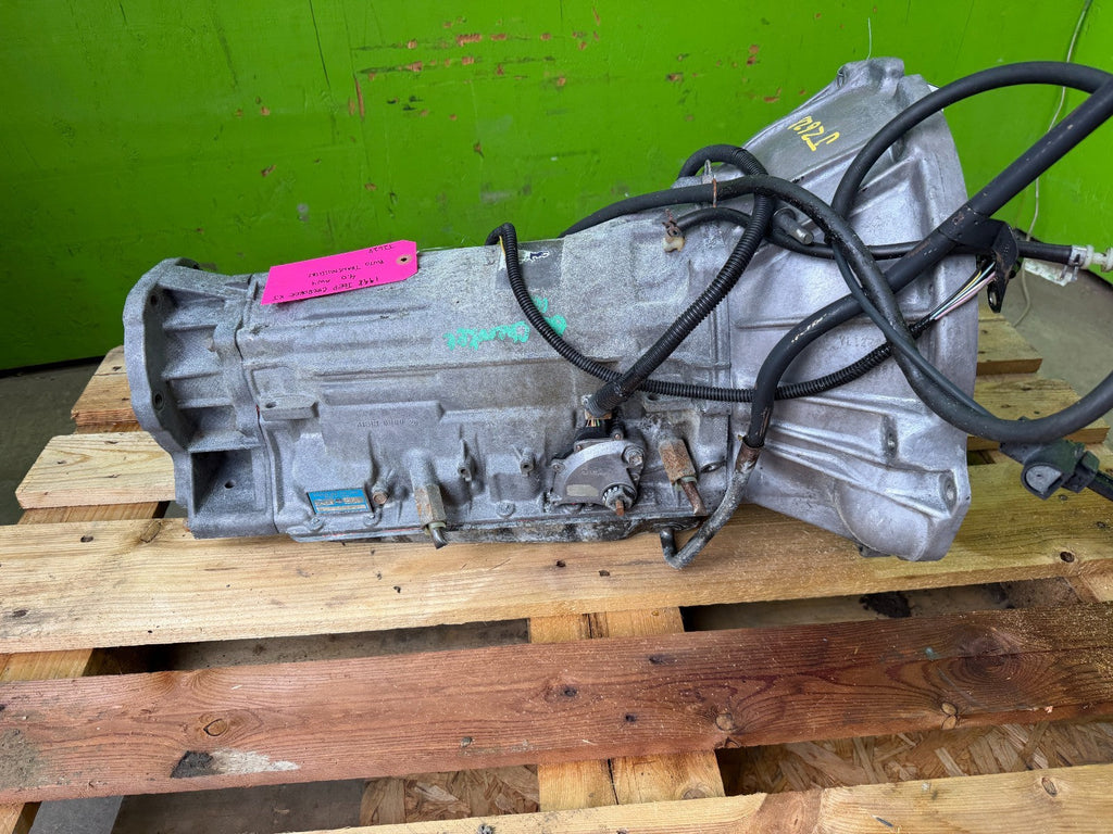98 JEEP CHEROKEE XJ 4.0 AUTOMATIC TRANSMISSION 43LE 52104210AC 4x4 97-01