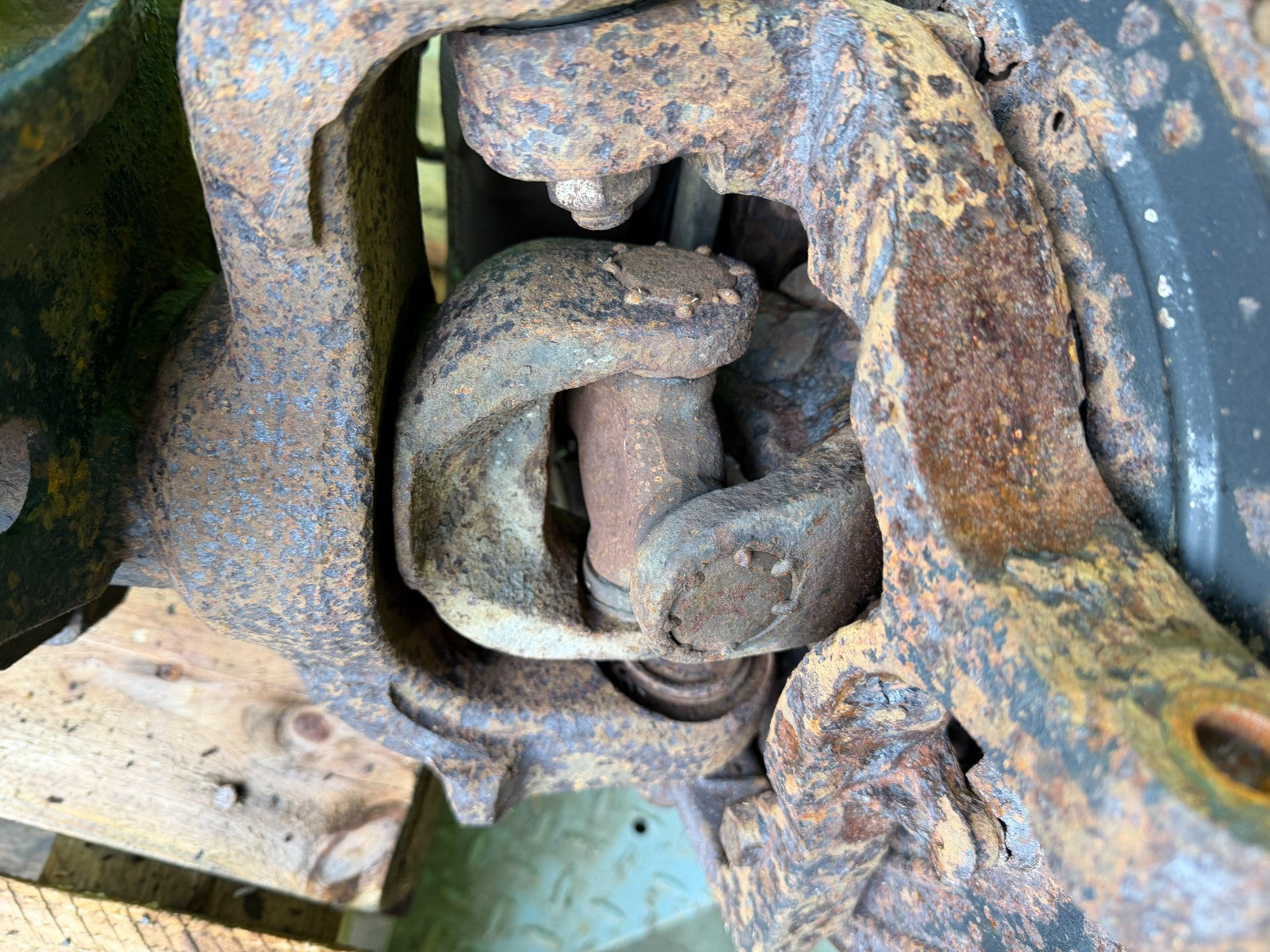 12 DODGE RAM 3500 6.7 CUMMINS DIESEL 3.73 FRONT DIFFERENTIAL AXLE DRW DUALLY