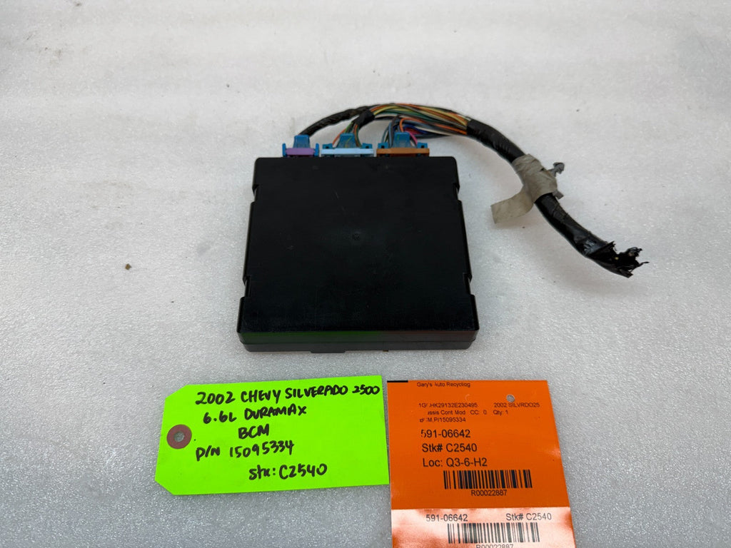 01-05 Chevrolet GMC 2500HD 3500HD 6.6 DURAMAX BODY CONTROL MODULE BCM 15095334