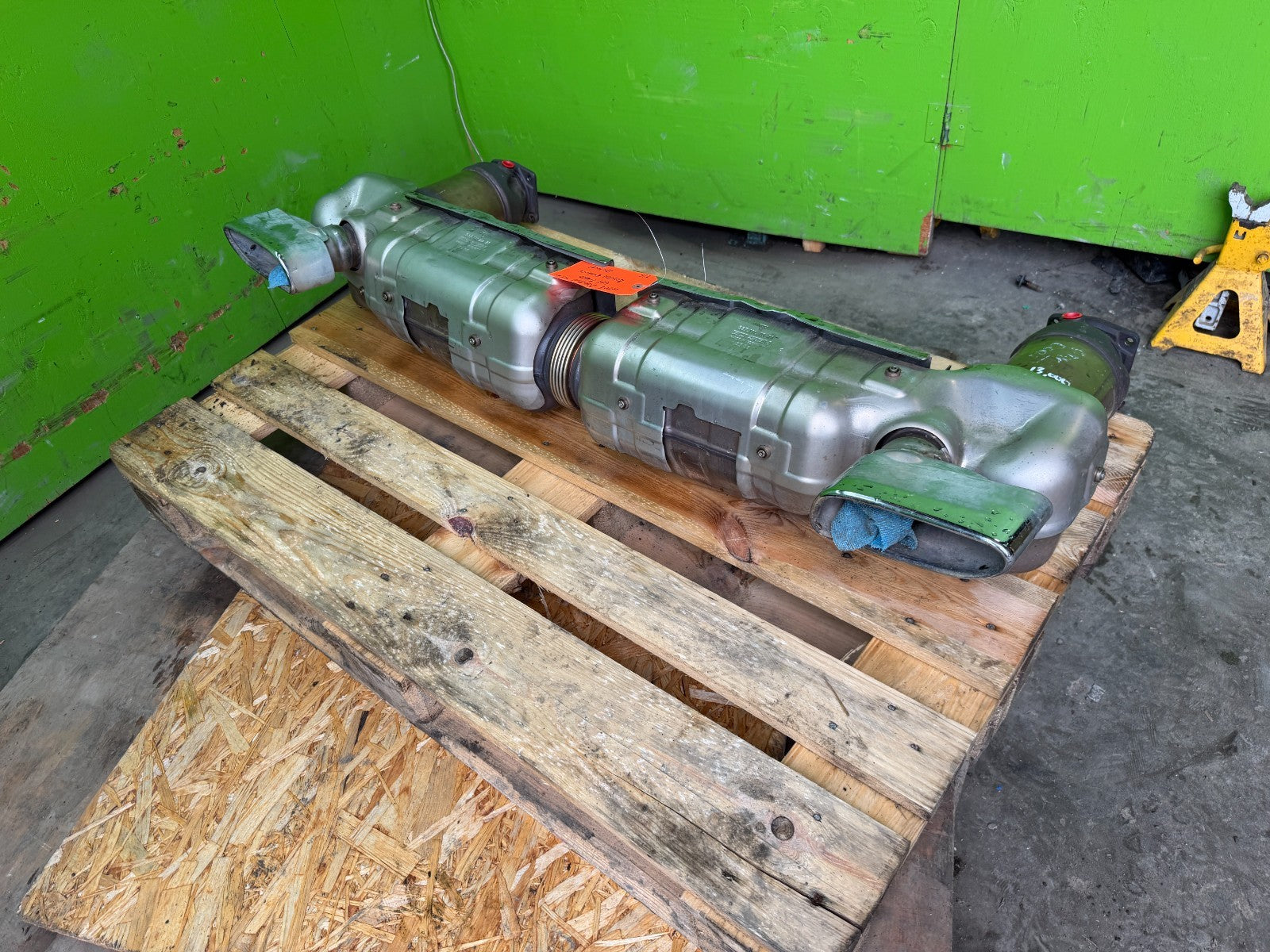 07 08 09 PORSCHE 997TT 997 TURBO 3.6 REAR MUFFLER EXHAUST 99711315100 13K!