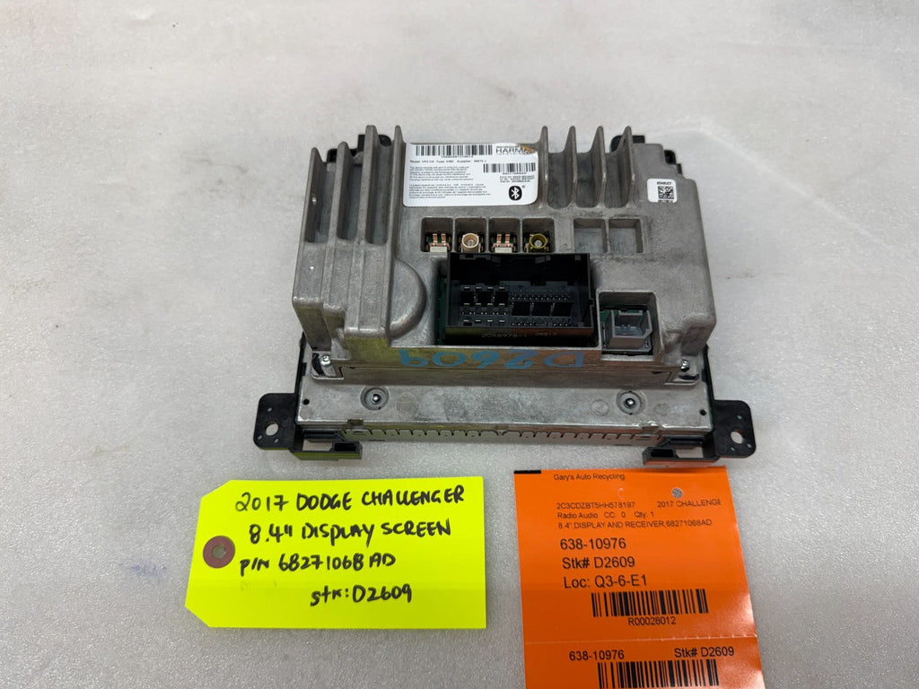 16 17 DODGE CHALLENGER CHARGER NAVIGATION RADIO SCREEN VP3 68271068AD