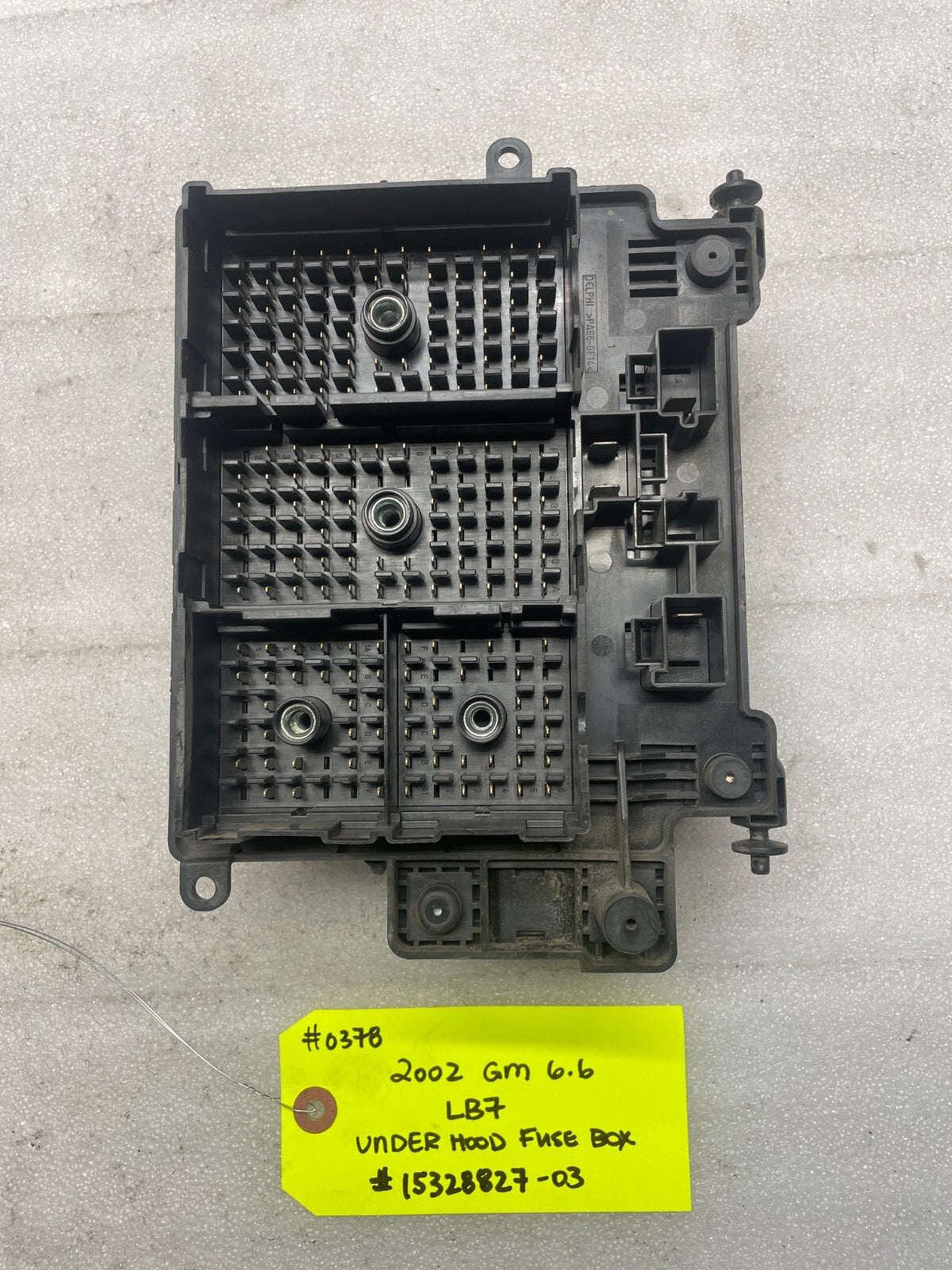 01 02 Chevrolet GMC SILVERADO SIERRA LLY UNDERHOOD FUSE RELAY BOX 15328827-03