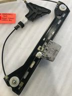 16 MERCEDES S65 AMG C217 COUPE RIGHT PASSENGER WINDOW REGULATOR A2177200246