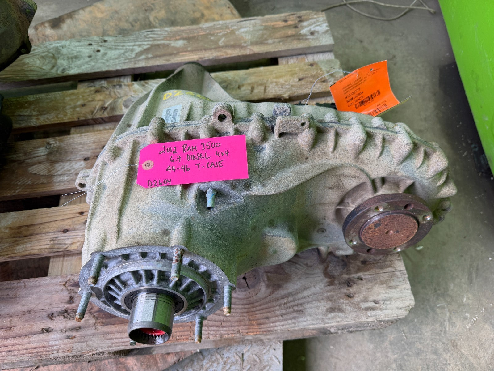 12 DODGE RAM 2500 3500 TRANSFER CASE P68069711AA 4WD 4X4 12-18