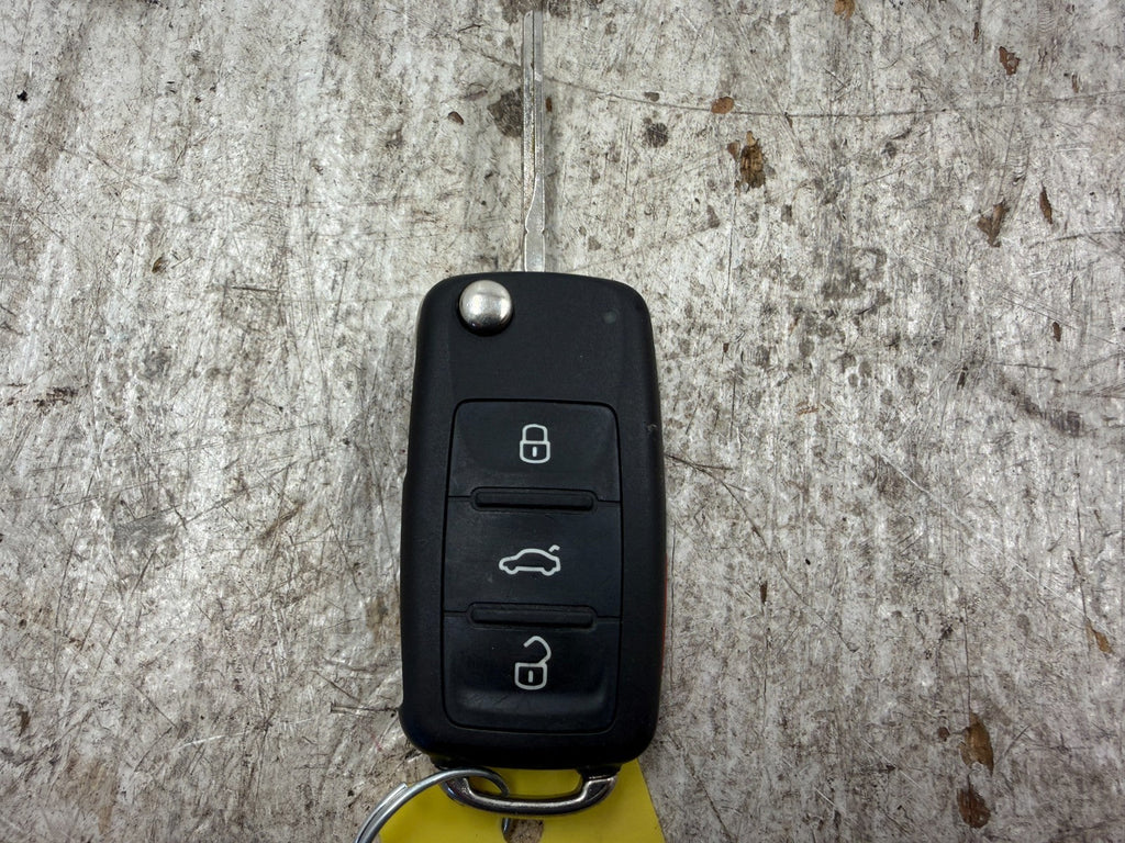 18 19 VOLKSWAGEN VW BEETLE 2.0 ECU ECM DME SPEEDO MATCHING KEY SET 06K907309 30K