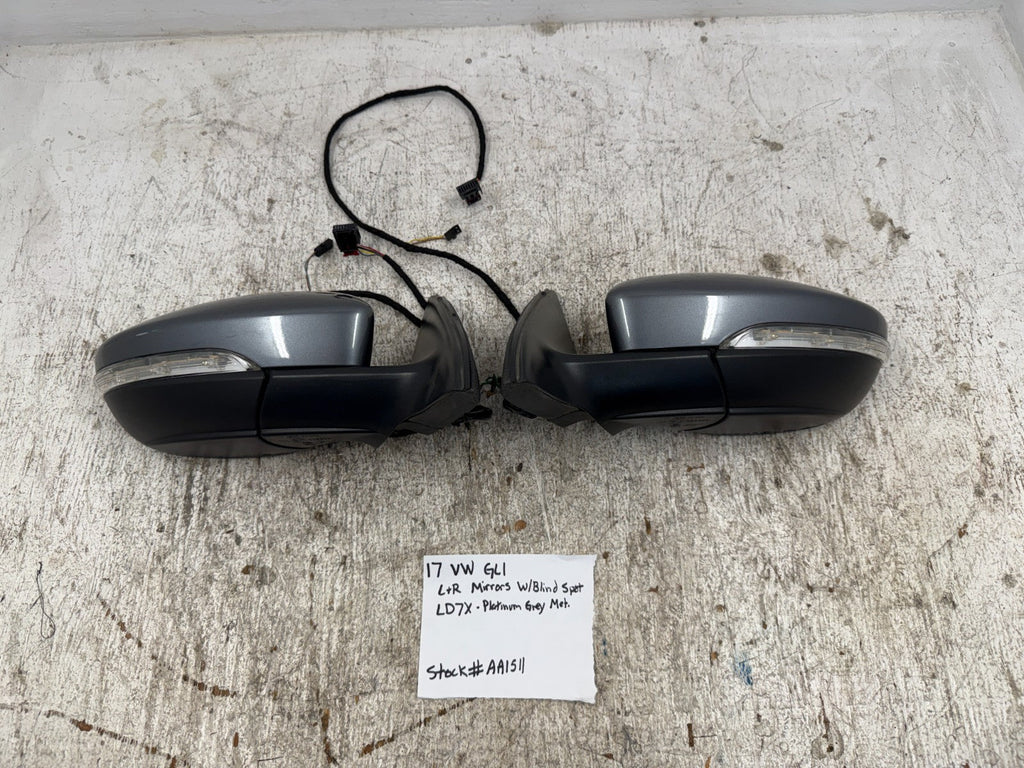 15 16 17 18 VOLKSWAGEN JETTA GLI MK6.5 OEM LEFT RIGHT DOOR MIRROR W/ BS LD7X