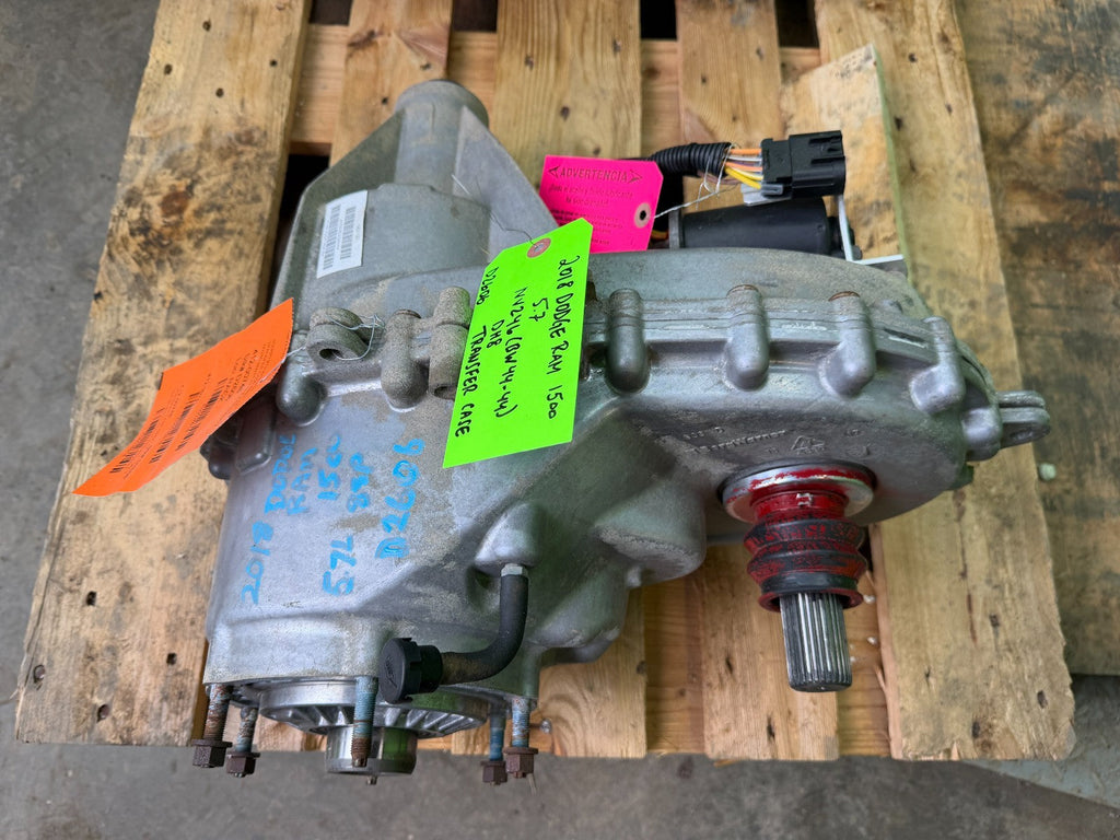 18 DODGE RAM SPORT 1500 5.7 HEMI NV246 TRANSFER CASE P68360094AA 14-18 63k