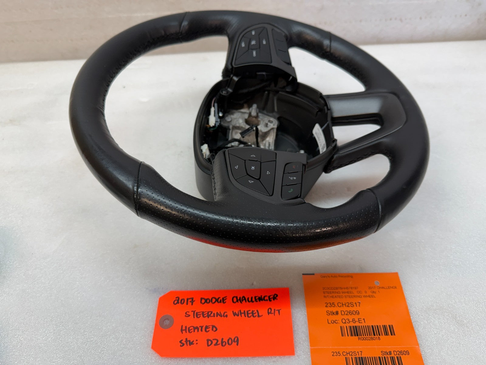 17 DODGE CHALLENGER R/T OEM HEATED BLACK LEATHER STEERING WHEEL MANUAL 15-23