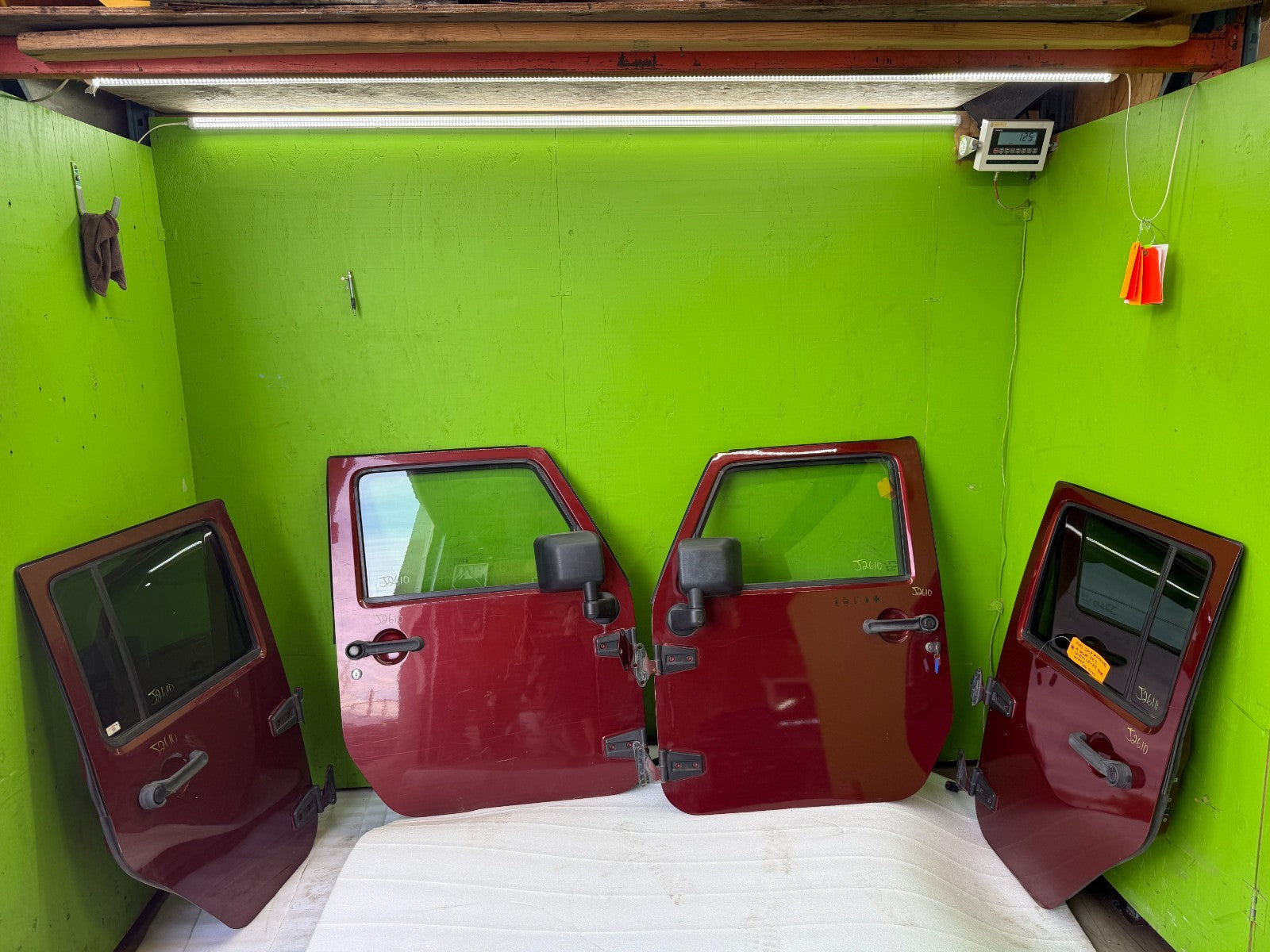07-18 JEEP WRANGLER JK OEM FULL HARD DOORS RED WITH DOOR PANELS MIRROR KEY PEM
