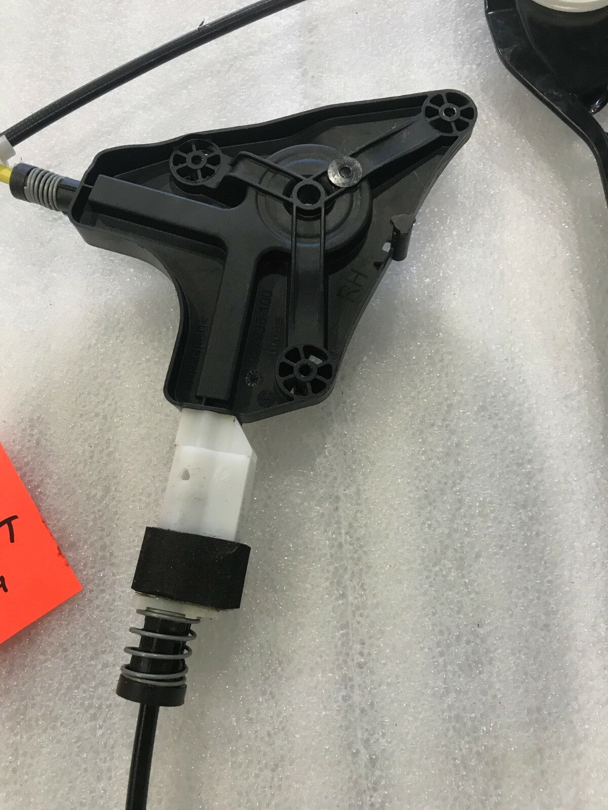 16 MERCEDES S65 AMG C217 COUPE RIGHT PASSENGER WINDOW REGULATOR A2177200246