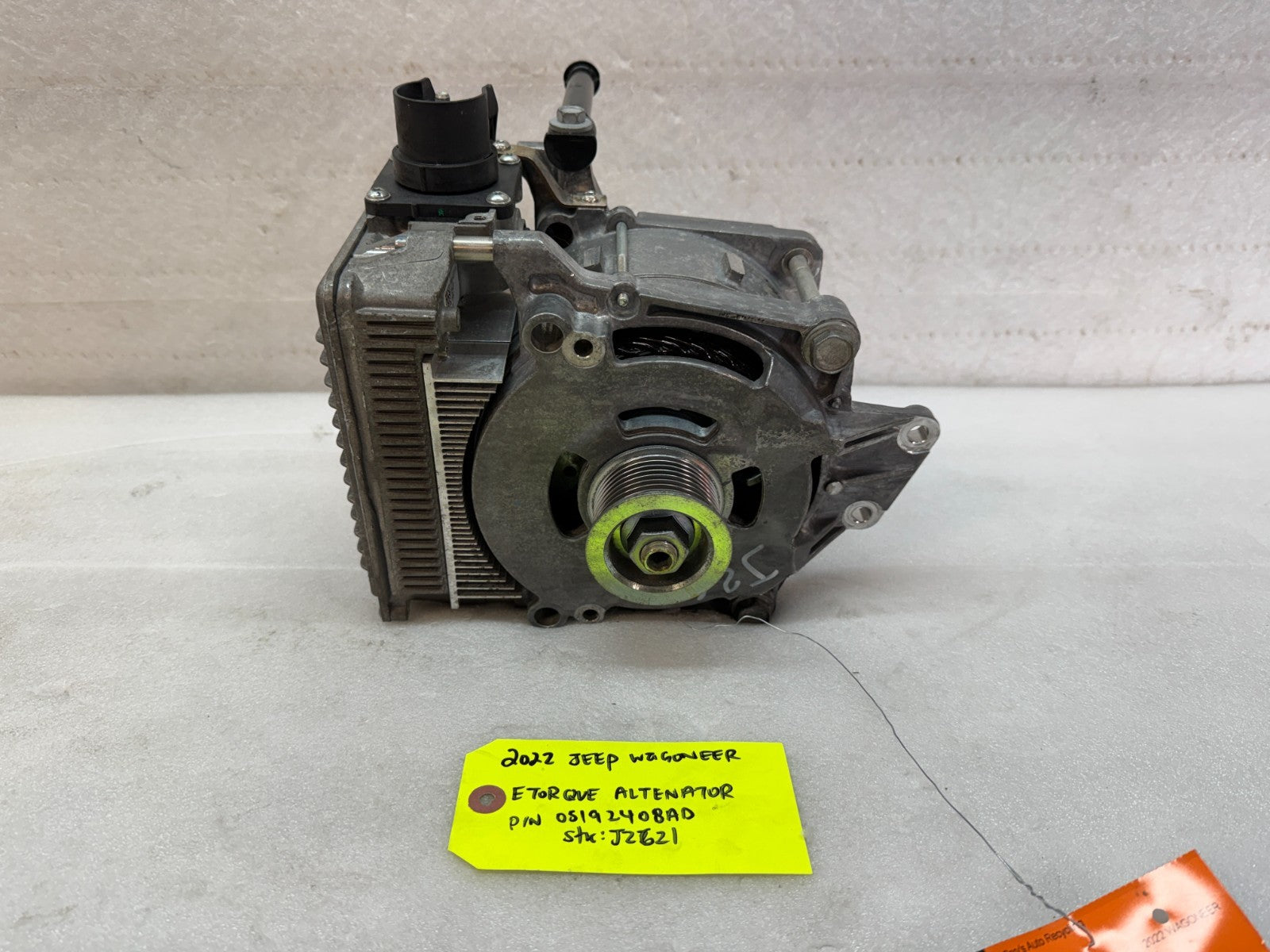 22 23 Jeep Wagoneer Belt Driven Alternator Starter Generator 5.7 P05192408AD 24K