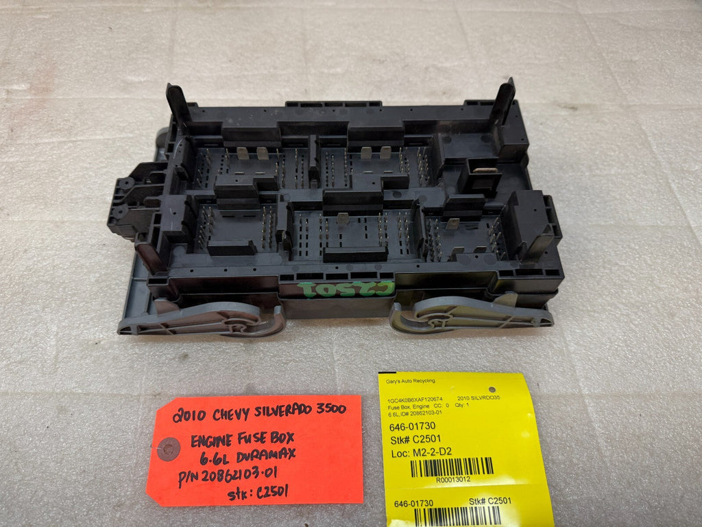 08-10 Chevrolet GMC 2500hd SIERRA 6.6 LMM UNDERHOOD FUSE RELAY BOX 25833305-03