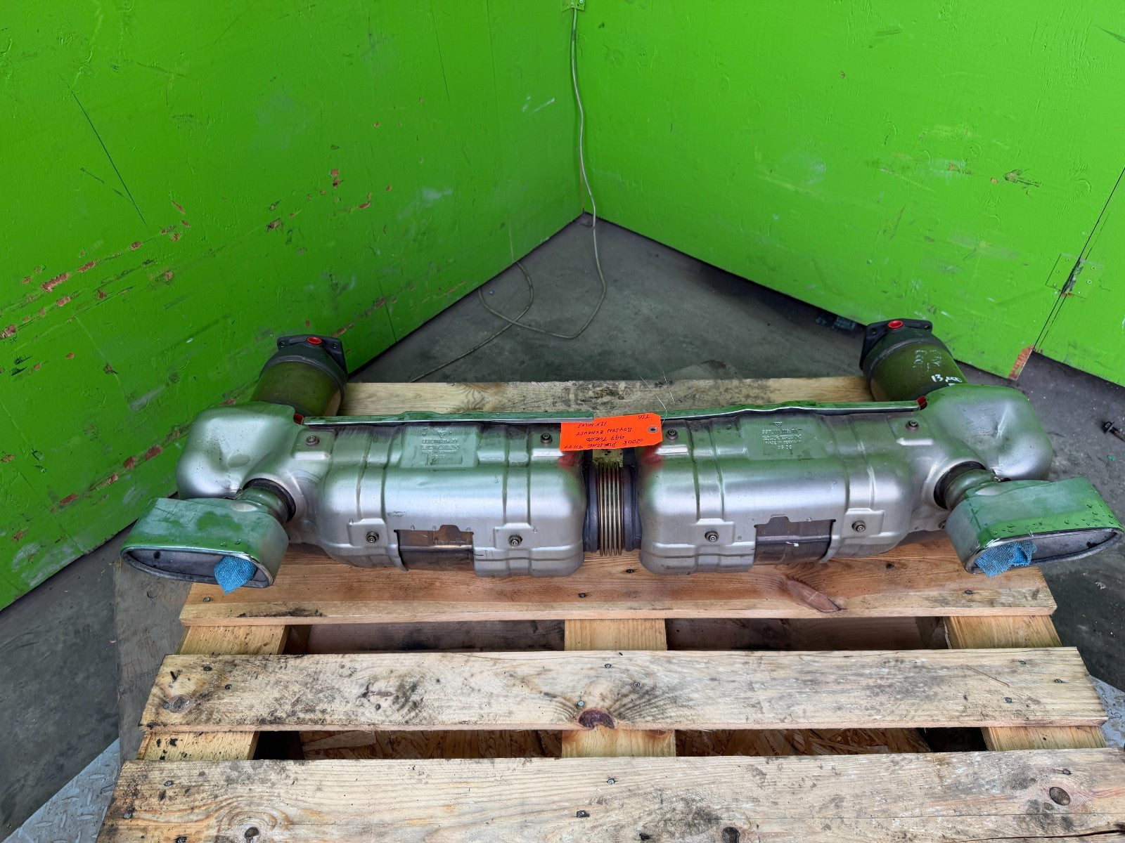 07 08 09 PORSCHE 997TT 997 TURBO 3.6 REAR MUFFLER EXHAUST 99711315100 13K!