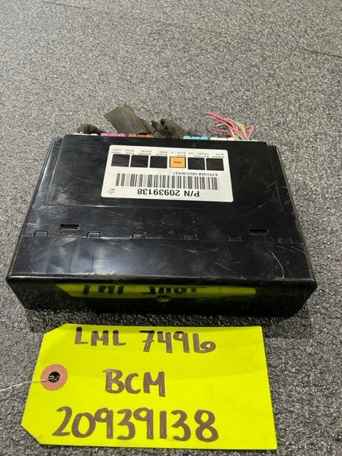 11-14 Chevrolet GMC 2500HD DURAMAX 6.6 LML BCM BODY CONTROL MODULE 20939138