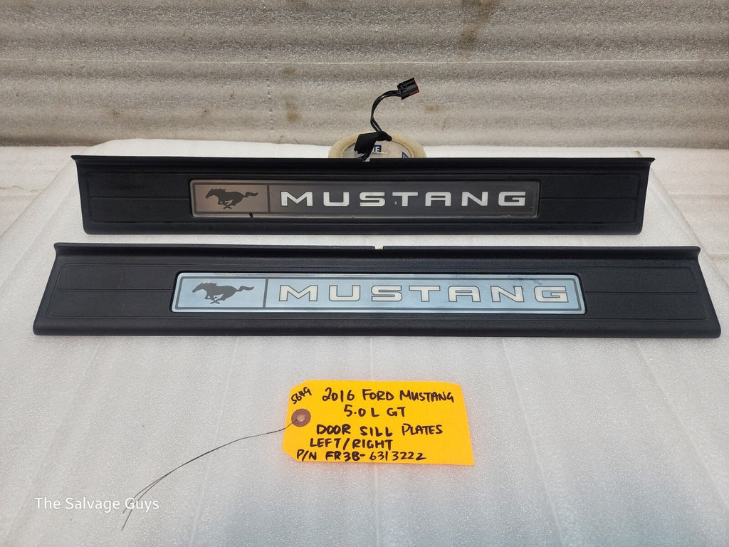 2016 FORD MUSTANG 5.0 GT OEM ILLUMINATED DOOR SILL TRIM LEFT RIGHT 15 16 17