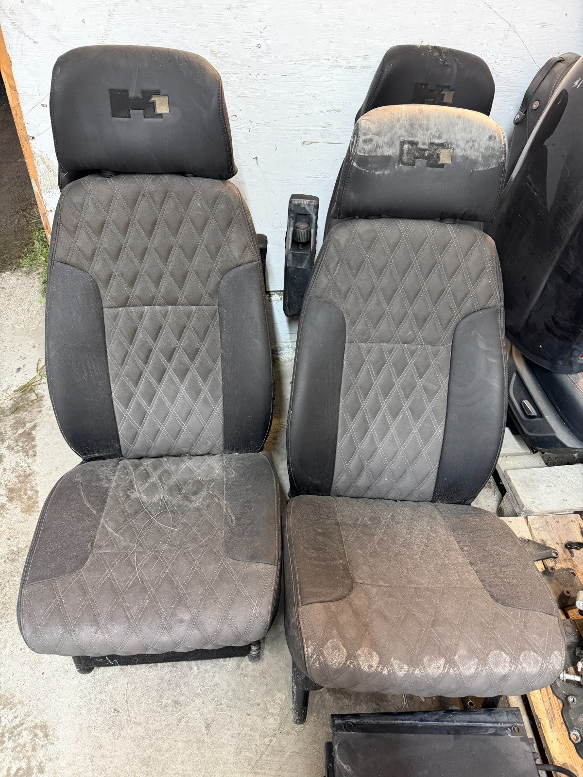 HUMMER H1 M998 SET OF COMPLETE FRONT REAR SEATS BASE SPRINGS ETC CORES FOR REDO