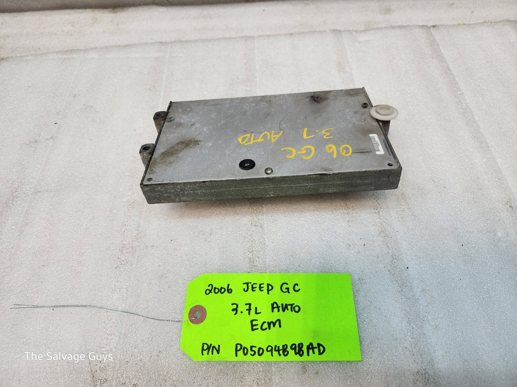 06 JEEP GRAND CHEROKEE WK2 3.7 AUTOMATIC ENGINE COMPUTER ECM ECU P05094898AD