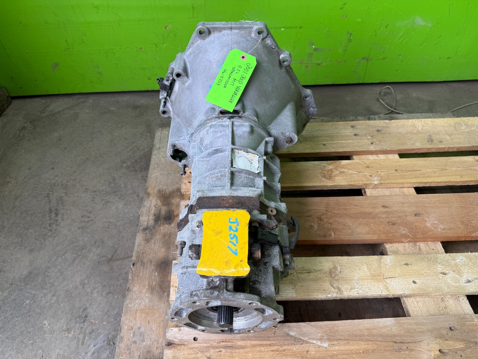 97-02 JEEP WRANGLER TJ 2.5 4 CYL MANUAL TRANSMISSION AX5 AX-5