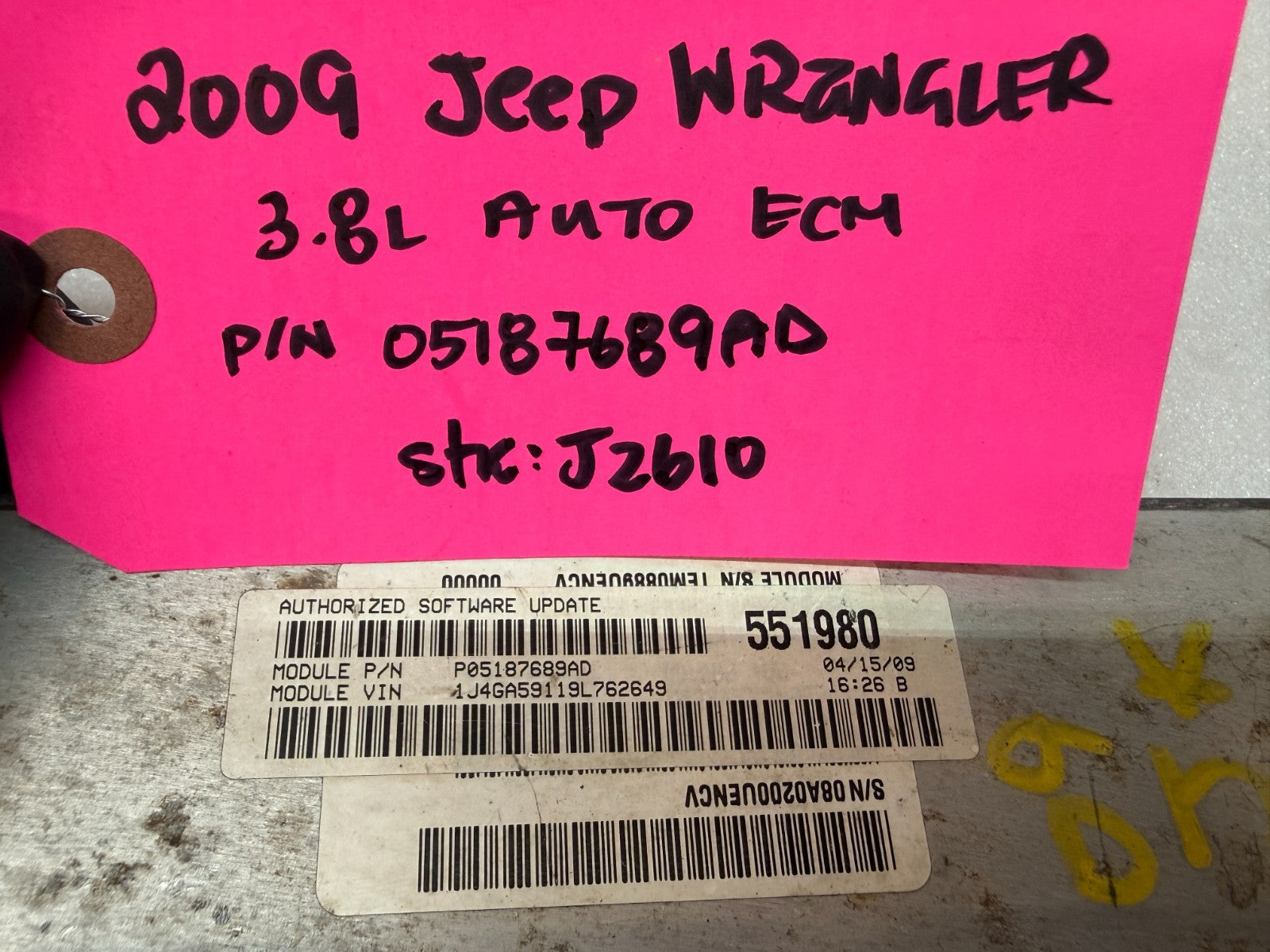 09 JEEP WRANGLER 3.8 AUTOMATIC JK ENGINE COMPUTER ECM ECU P05187698AD