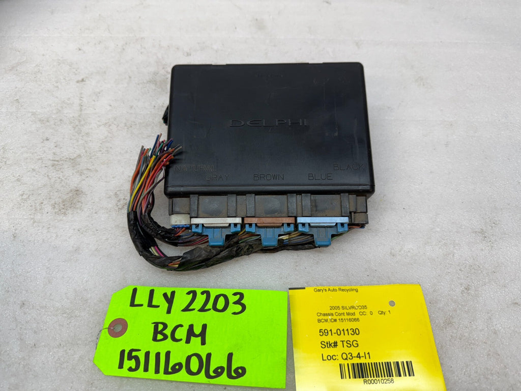 01-05 Chevrolet GMC 2500HD 3500HD 6.6 DURAMAX BODY CONTROL MODULE BCM 15116066