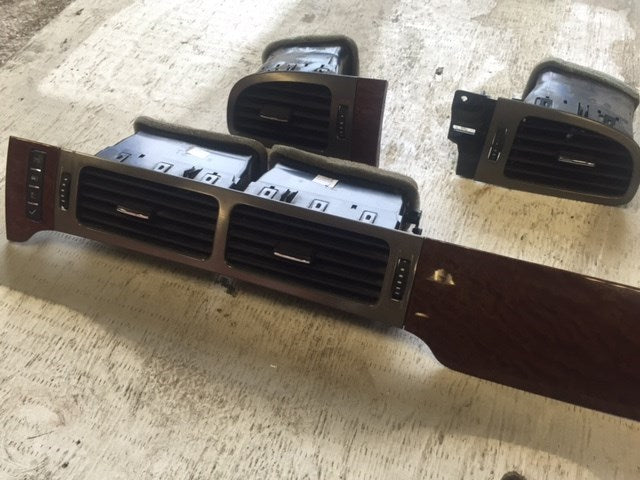 08-10 Chevrolet GMC 2500HD 3500HD INTERIOR DASH TRIM W/ HEATER AC VENTS