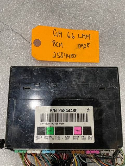 08 09 10 Chevrolet GMC DURAMAX LMM 6.6 BCM BODY CONTROL MODULE WIRING 25844480