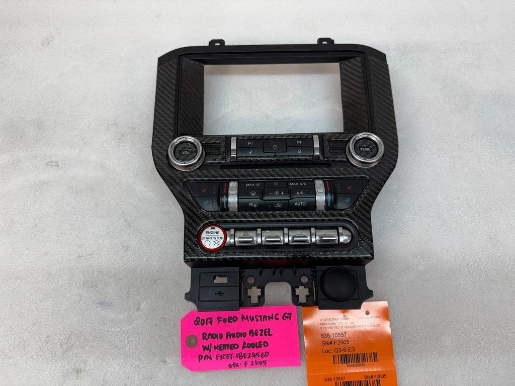 15 16 17 FORD MUSTANG GT SYNC 3 8.0 SCREEN RADIO STEREO BEZEL FR3T-18E245GD