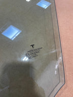 16 17 18 19 20 TESLA MODEL X LEFT DRIVER SIDE WINDOW GLASS 102882200G NEW!