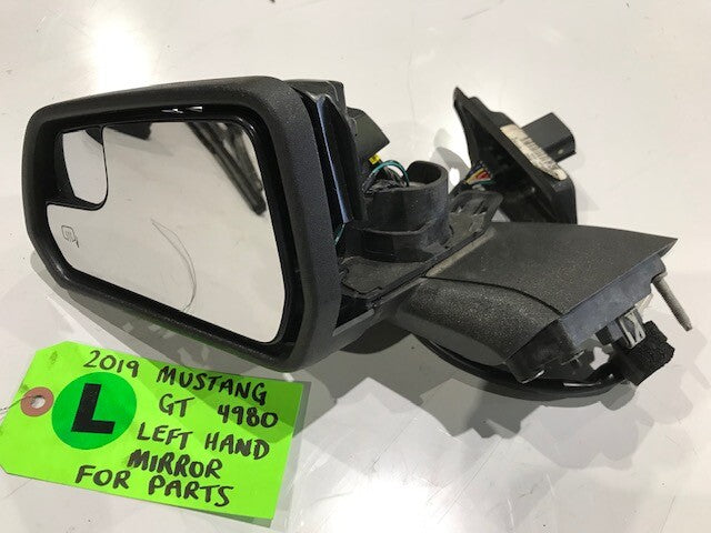 19 FORD MUSTANG 5.0 GT OEM LEFT DRIVERS SIDE POWER MIRROR W/ PUDDLE BLIND SPOT