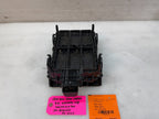 19 Chevrolet GMC 2500HD DURAMAX 6.6 L5P ENGINE FUSE RELAY BOX 84303175