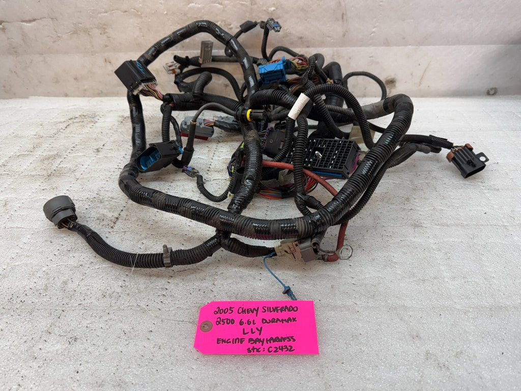 05 Chevrolet GMC 2500HD 3500HD DURAMAX 6.6 LLY DIESEL ENGINE WIRING LOOM HARNESS