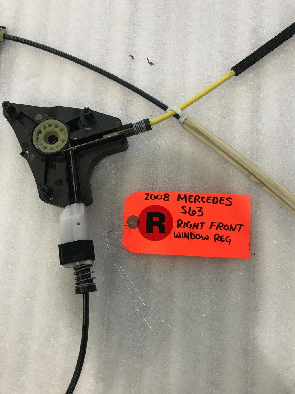 16 MERCEDES S65 AMG C217 COUPE RIGHT PASSENGER WINDOW REGULATOR A2177200246