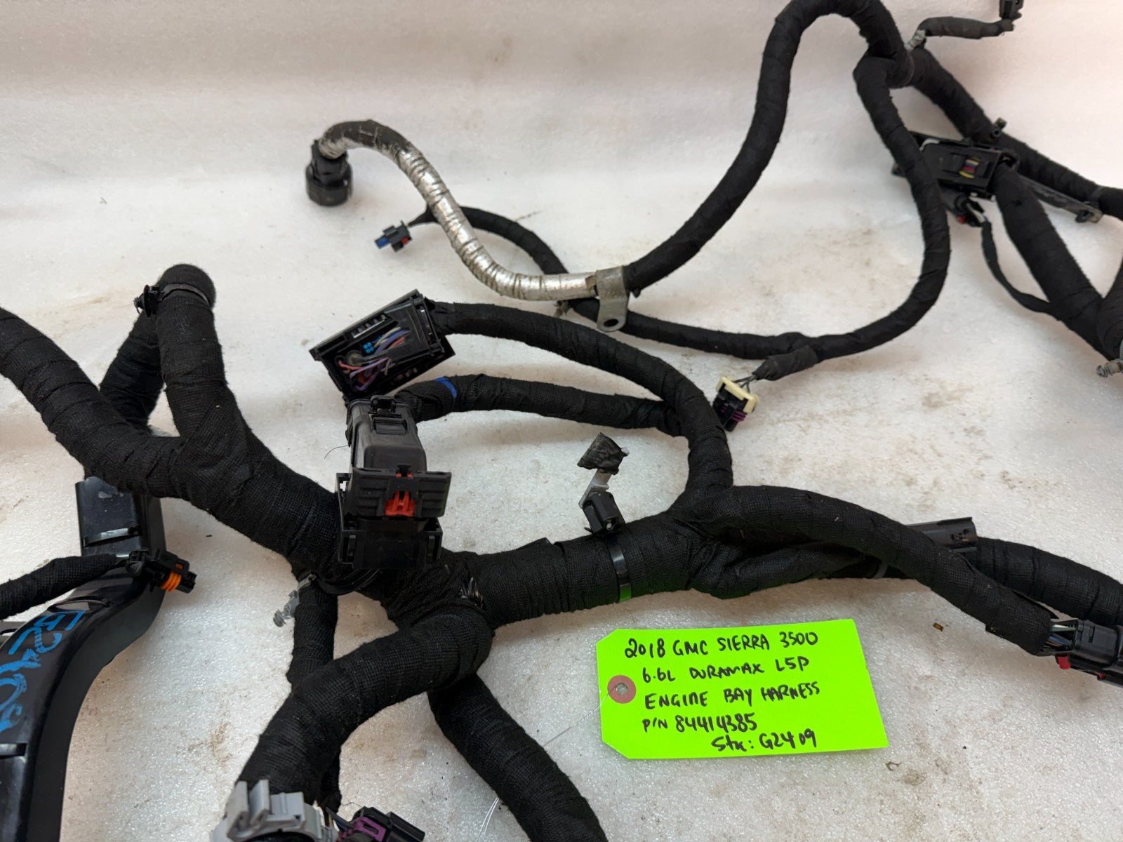 17 18 19 GMC CHEVROLET 3500HD DURAMAX 6.6 L5P ENGINE BAY WIRING HARNESS 84465422