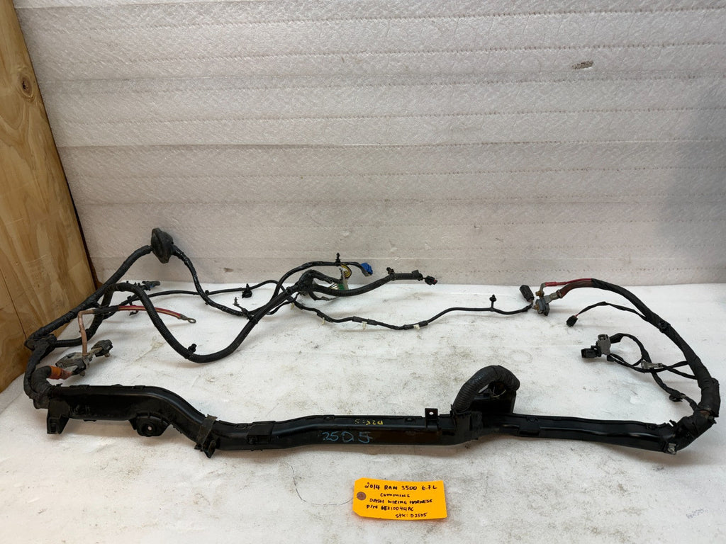 14 DODGE RAM 2500 3500 6.7 INSTRUMENT DASH GAUGE CLUSTER WIRING HARNESS 68210044