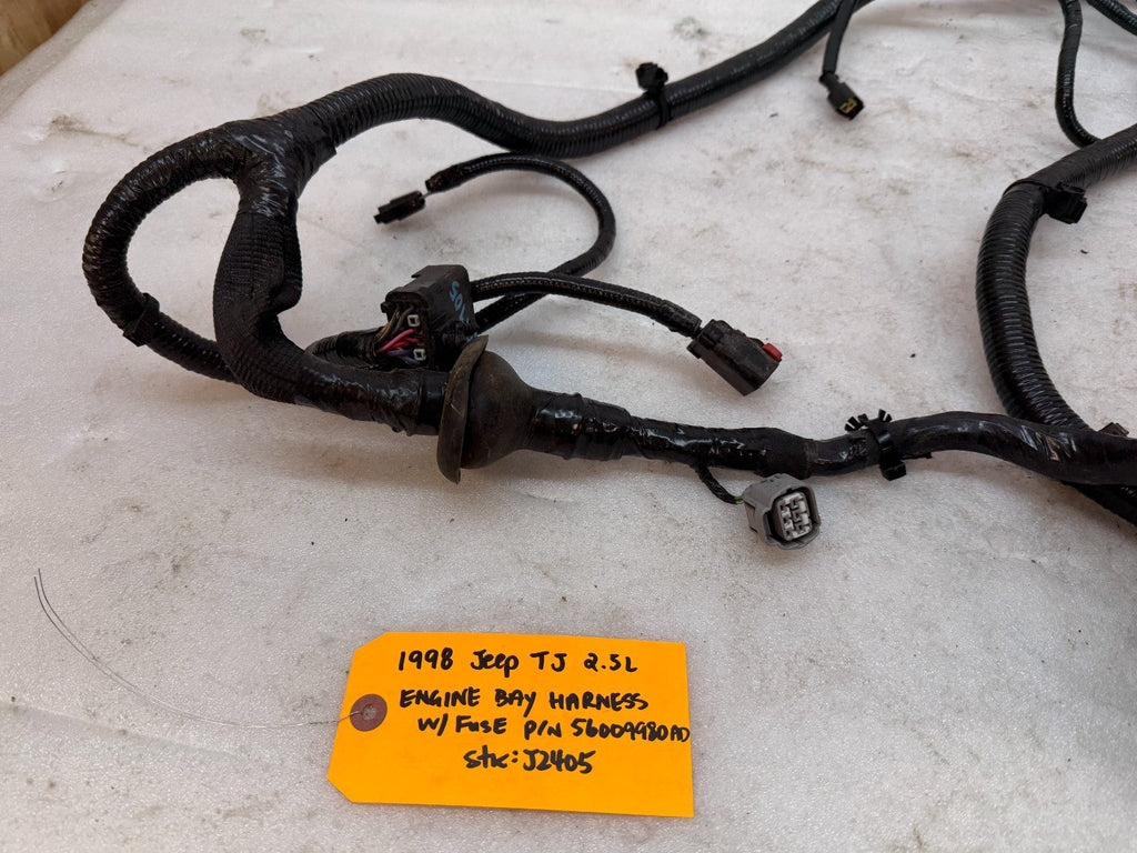 1998 JEEP WRANGLER TJ 2.5 MANUAL TRANS ENGINE FUSE BOX HARNESS LOOM 56009980AD