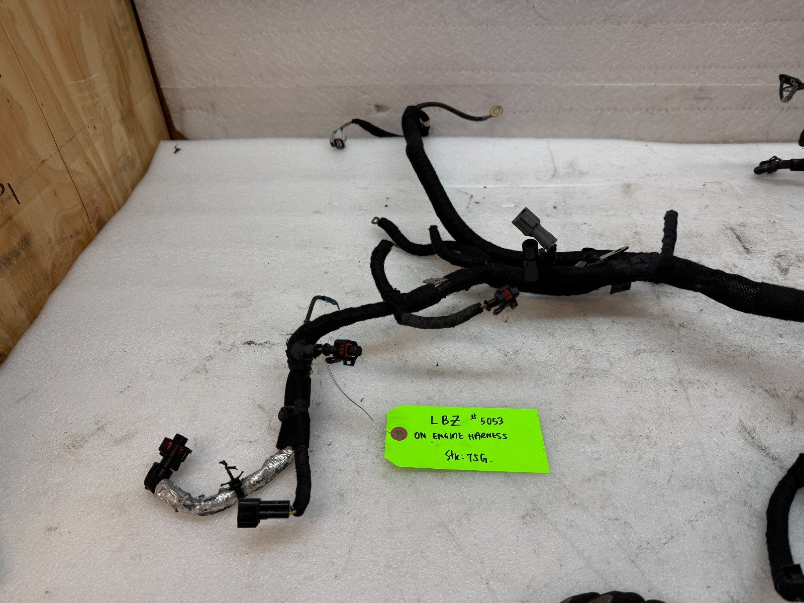 06 07 GMC CHEVROLET 2500HD DURAMAX 6.6 LBZ ENGINE MOTOR WIRING HARNESS LOOM