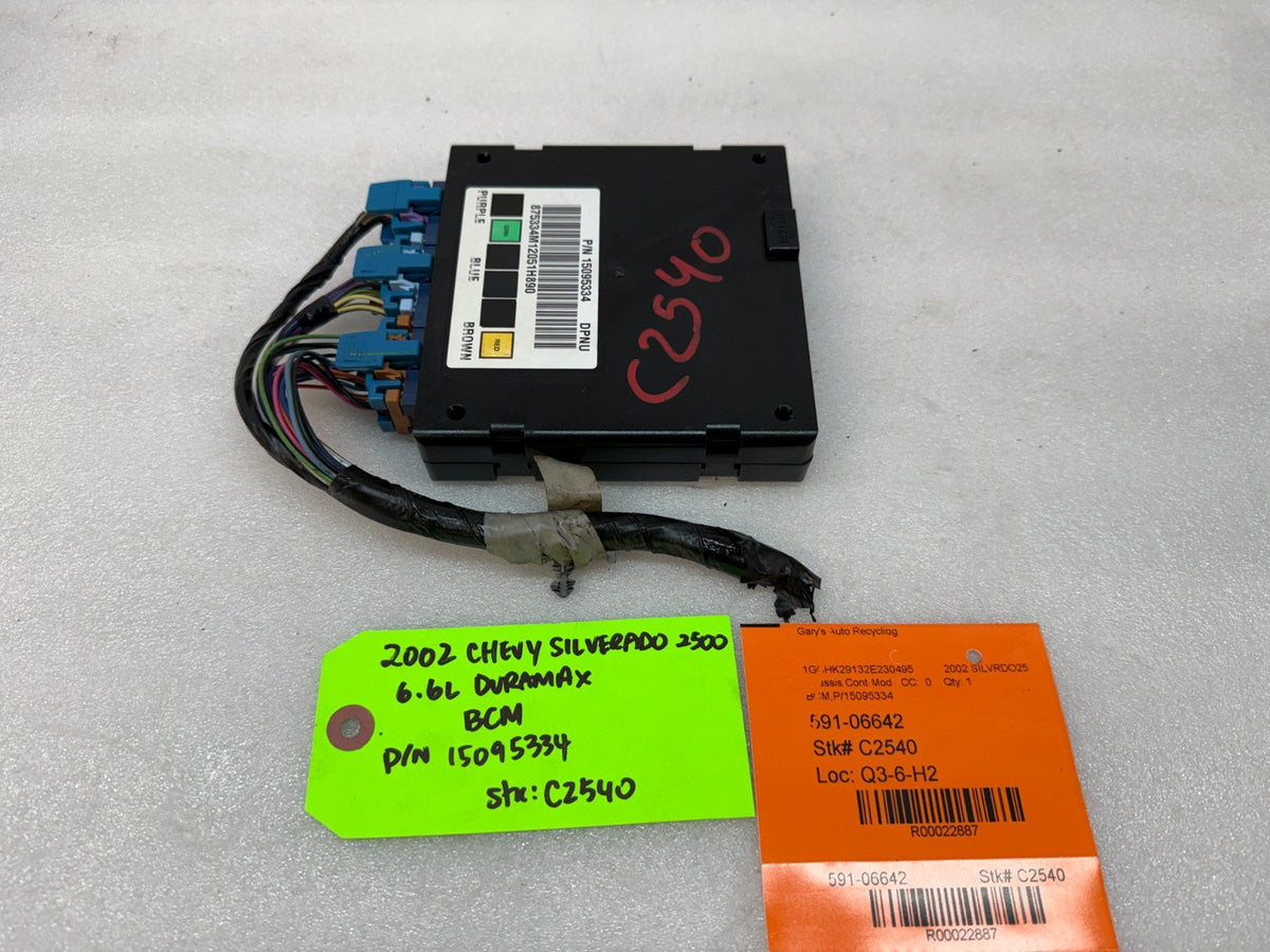 01-05 Chevrolet GMC 2500HD 3500HD 6.6 DURAMAX BODY CONTROL MODULE BCM 15095334