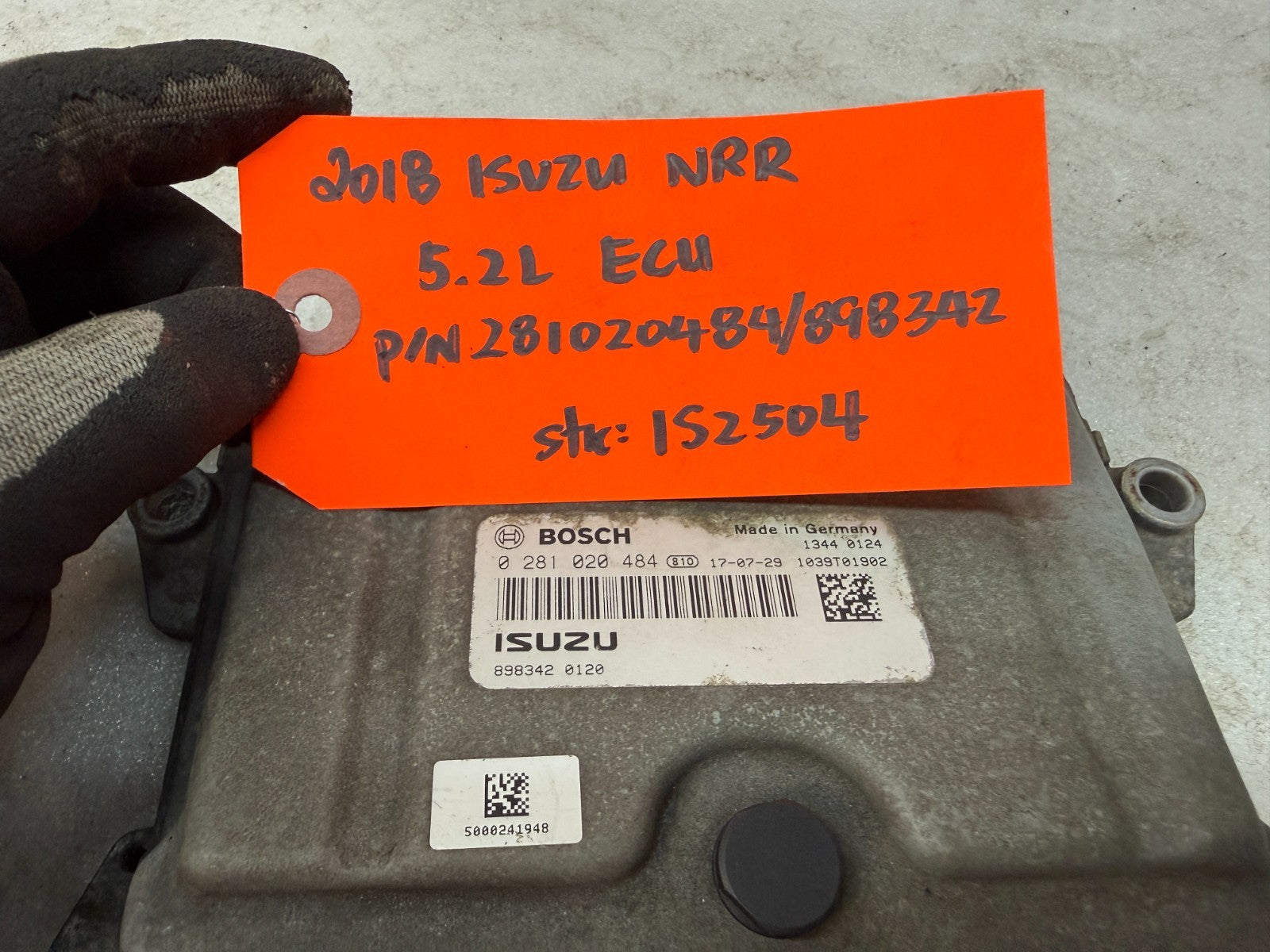 18 ISUZU NRR NPR NQR 5.2 ENGINE COMPUTER CONTROL MODULE ECM ECU 281020484