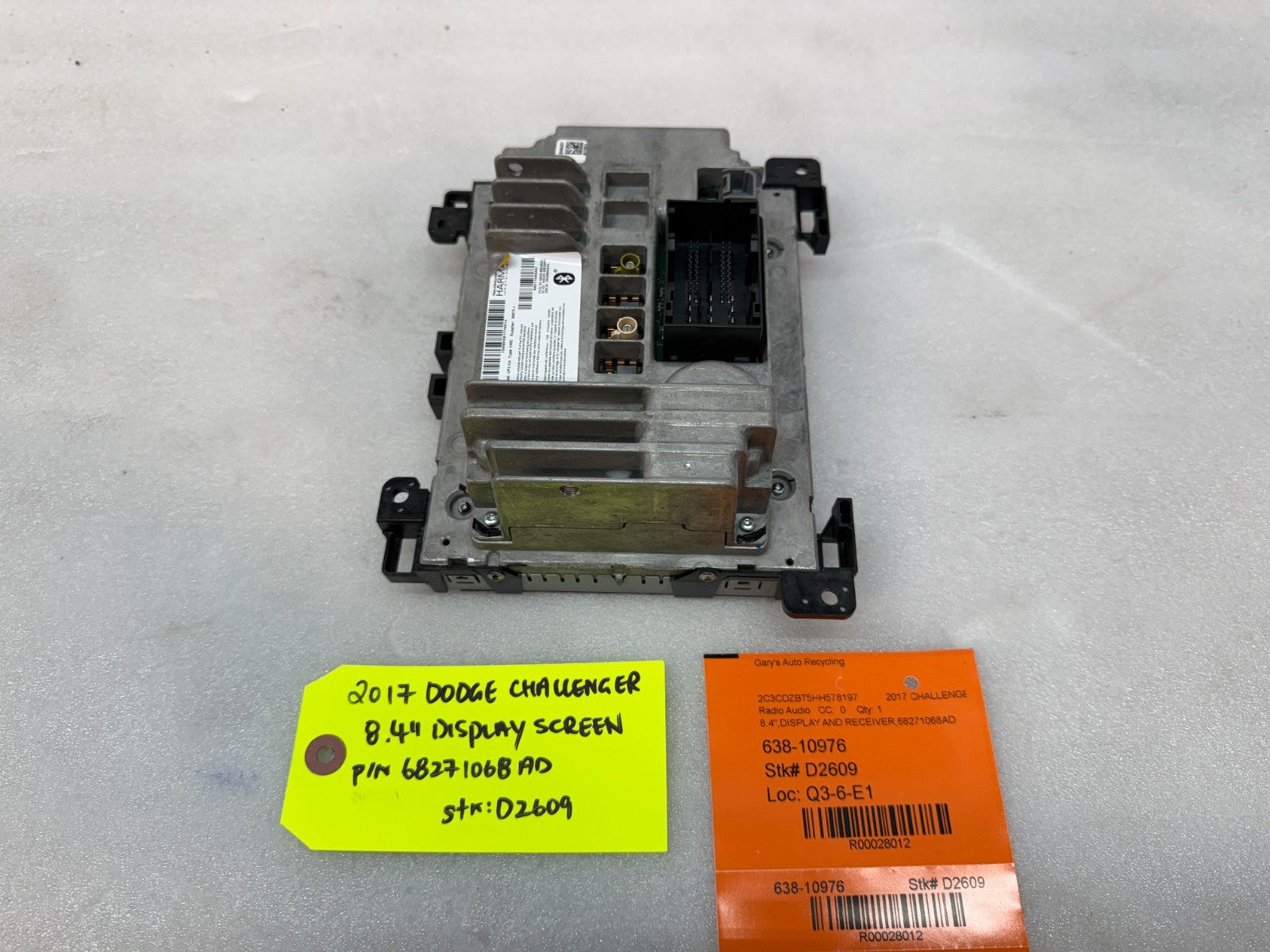 16 17 DODGE CHALLENGER CHARGER NAVIGATION RADIO SCREEN VP3 68271068AD