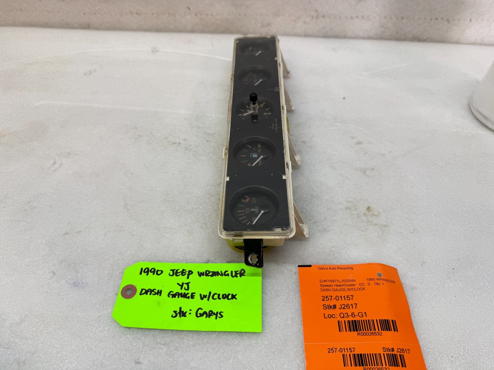 87-91 JEEP WRANGLER YJ OEM METRIC CENTER GAUGE CLUSTER CLOCK