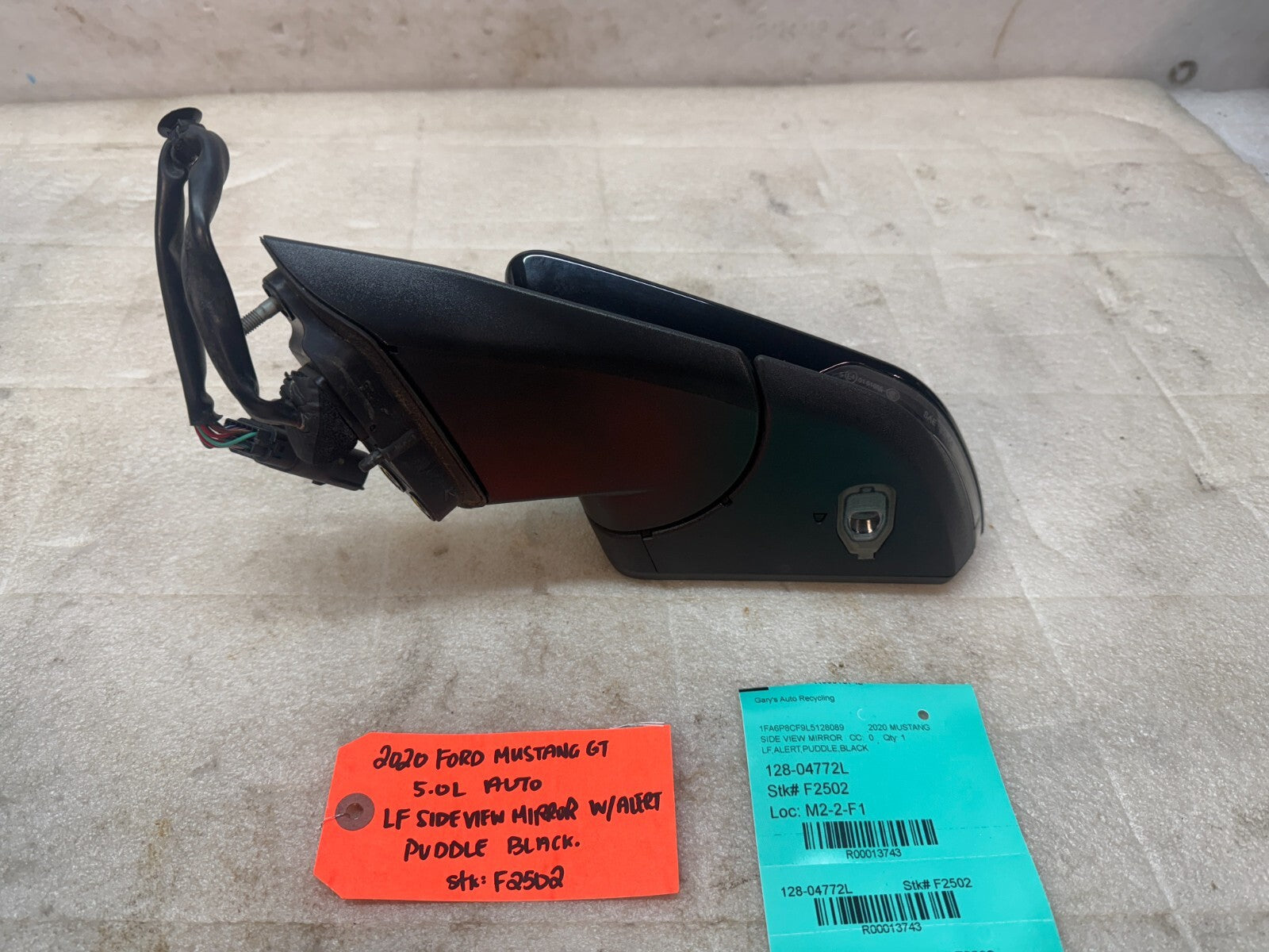 20 FORD MUSTANG 5.0 GT OEM BLACK LEFT  SIDE POWER MIRROR W/ BLINDSPOT PUDDLE