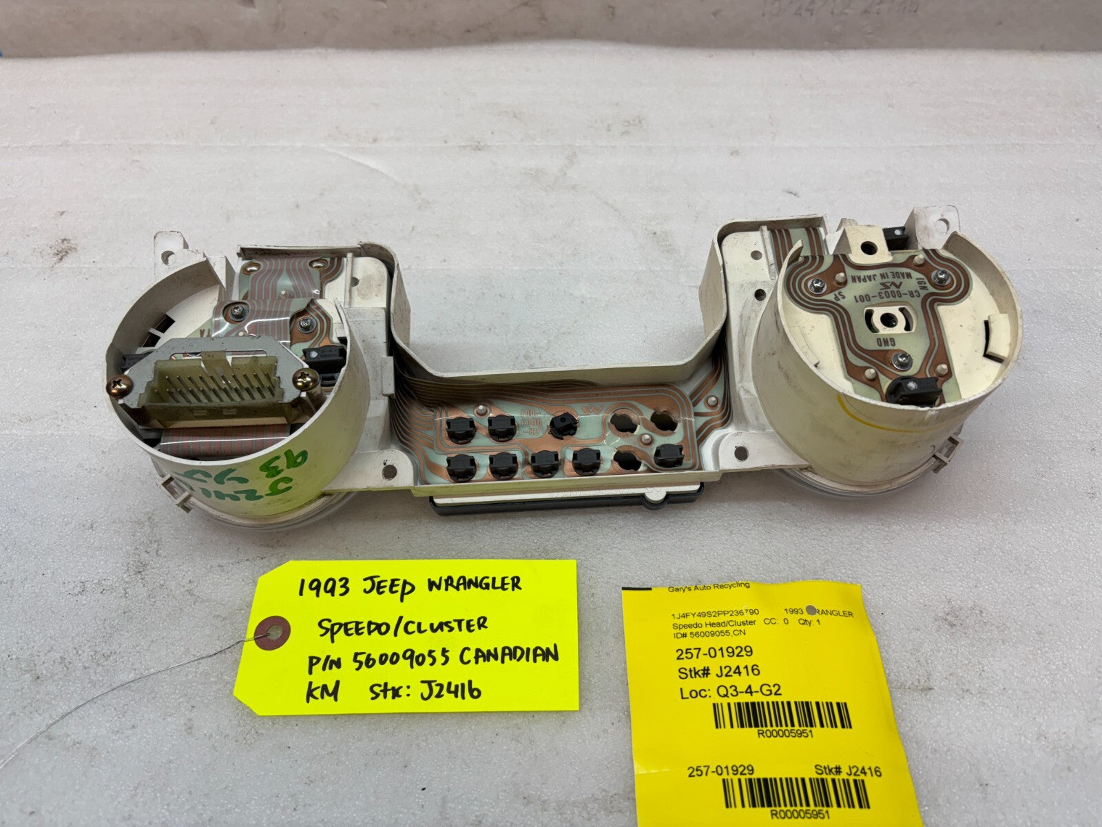 92-95 JEEP WRANGLER YJ OEM METRIC GAUGE CLUSTER SPEEDOMETER TACH 56009055