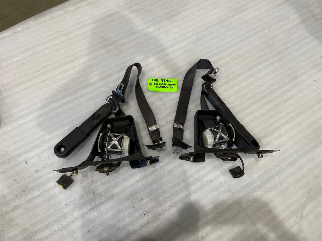 07-13 CHEVROLET GMC SILVERADO SIERRA EXTENDED CAB BLACK EBONY FRONT SEAT BELTS