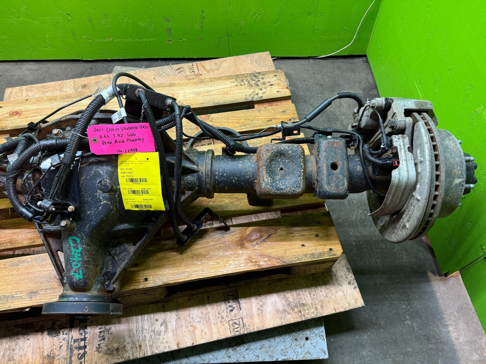 19-24 CHEVROLET GMC SIERRA SILVERADO 2500 3500 G80 REAR DIFFERENTIAL DIFF 3.42