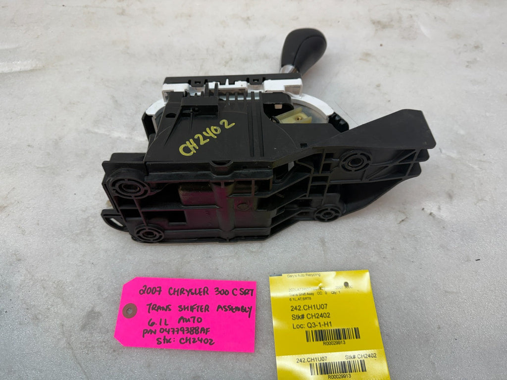 05 06 07 CHRYSLER 300 SRT8 SRT-8 AUTOMATIC TRANSMISSION SHIFTER 04779388AF
