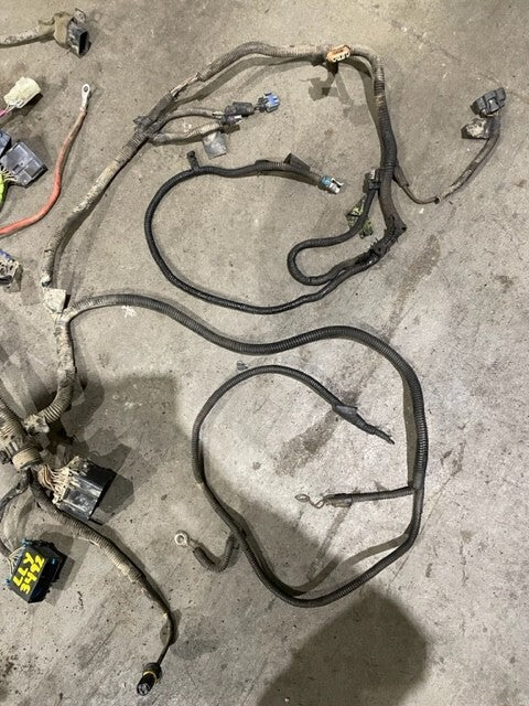 04 Chevrolet GMC 2500HD 3500HD DURAMAX 6.6 LLY DIESEL ENGINE WIRING LOOM HARNESS