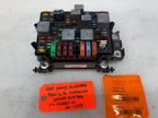 01 02 Chevrolet GMC SILVERADO SIERRA LLY UNDERHOOD FUSE RELAY BOX 15328827-05