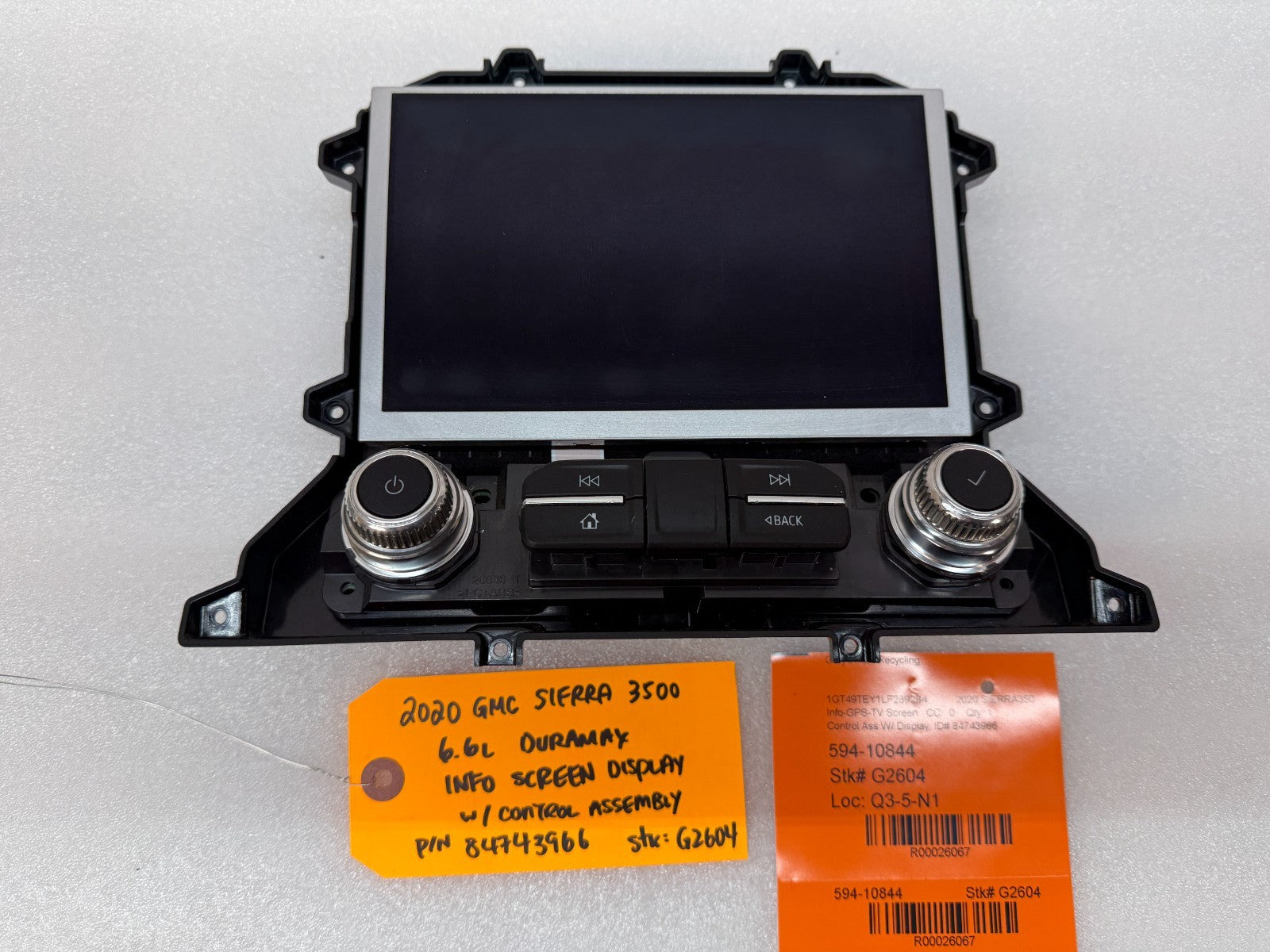 20 GMC SIERRA 2500 3500 NAVIGATION RADIO STEREO SCREEN 84743966 19-23